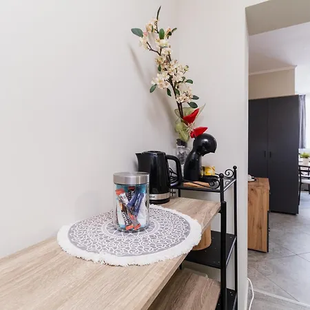 Center アパート *